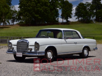 002_1965_Mercedes-Benz_300SE