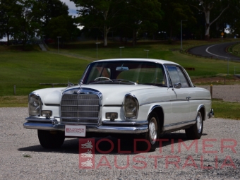 003_1965_Mercedes-Benz_300SE